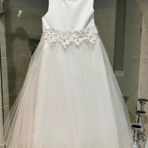 White little girl communion dress size 10